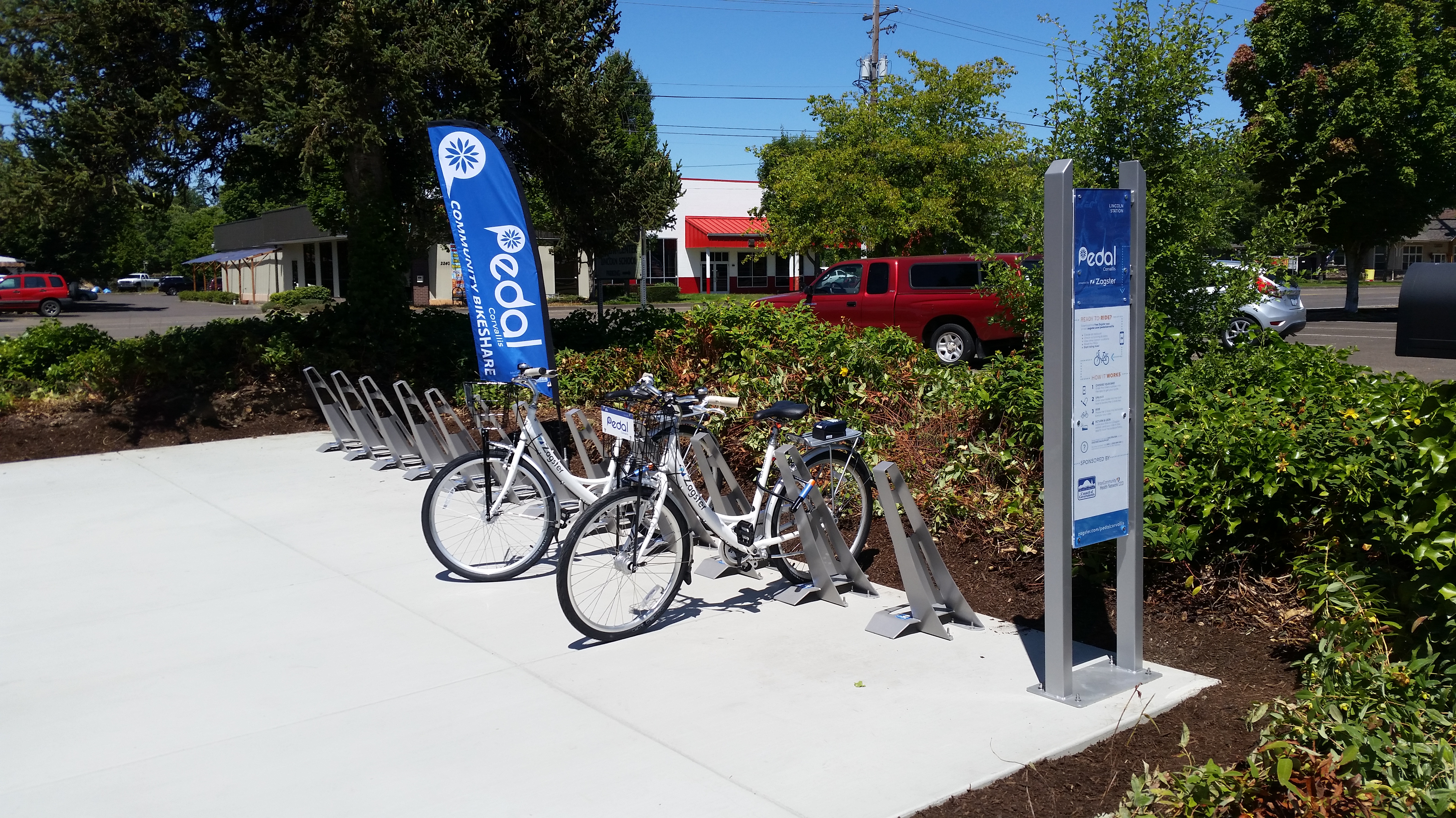 Pedal Corvallis Ribbon Cutting Ceremony - Lincoln